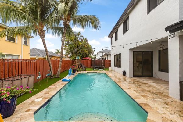 15987 SW 141st St, Unincorporated Dade County, Florida 33196, image 1