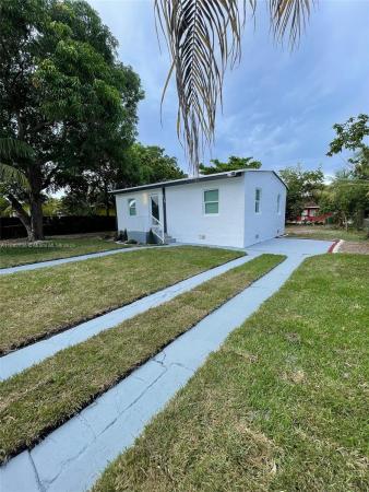 775 NW 142nd St, Unincorporated Dade County, Florida 33168, image 1