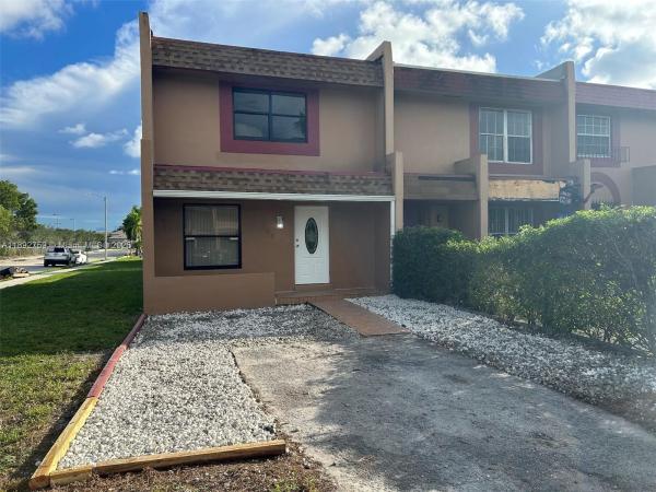 Leslie Estates, 2754 NW 193rd Ter, Miami Gardens, Florida 33056, image 1