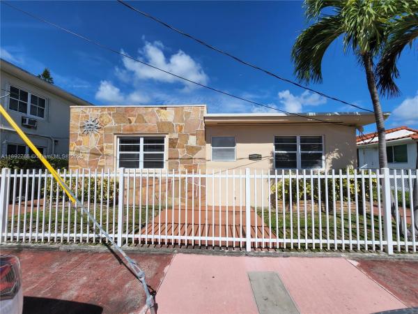 Altos Del Mar, 7710 Carlyle Ave, Miami Beach, Florida 33141, image 1