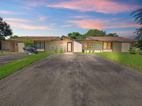 11295 SW 116th Ter, Unincorporated Dade County, Florida 33176, image 1
