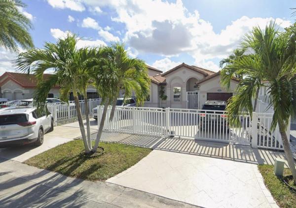 15438 SW 23rd Ln, Unincorporated Dade County, Florida 33185, image 1