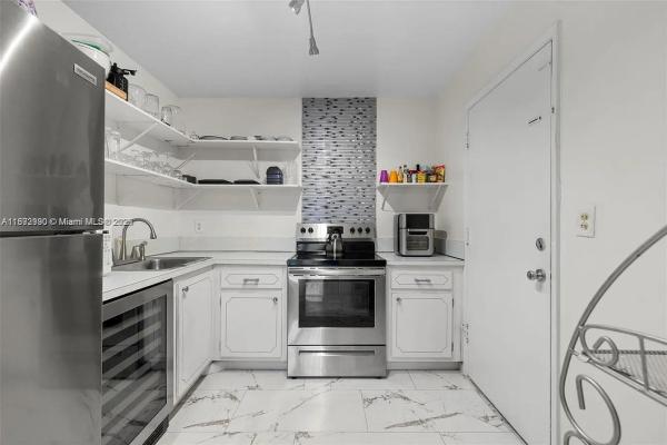 Majestic Gardens, 4043 NW 16th St #201, Lauderhill, Florida 33313, image 1