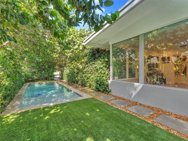 Poinciana Park, 311 NE 2nd Ct, Dania Beach, Florida 33004, image 1