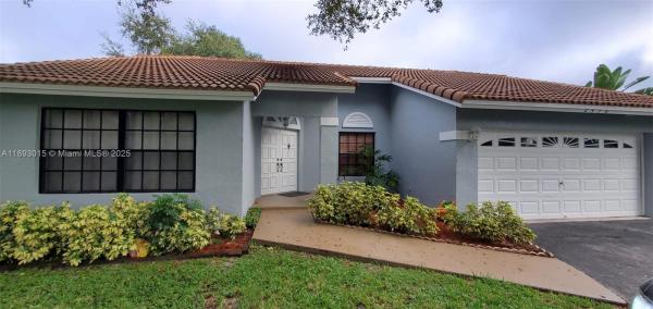 Royal Palm Village, 2456 NW 97th Ln, Coral Springs, Florida 33065, image 1