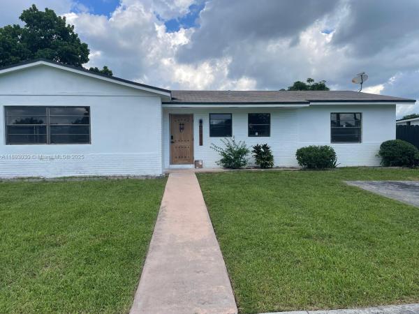 10815 SW 157th Ter, Unincorporated Dade County, Florida 33157, image 1
