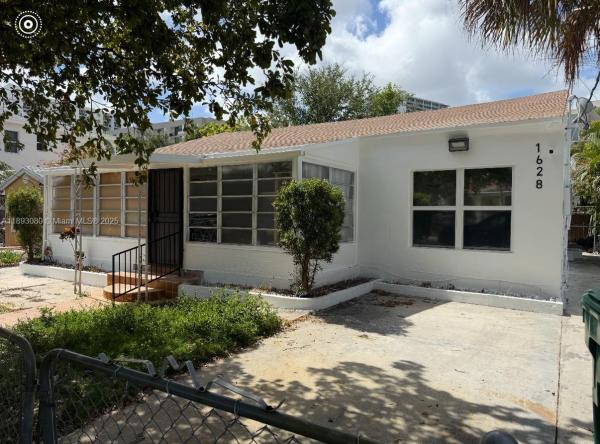 South Allapattah Manor, 1628 NW 15th St, Miami, Florida 33125, image 1