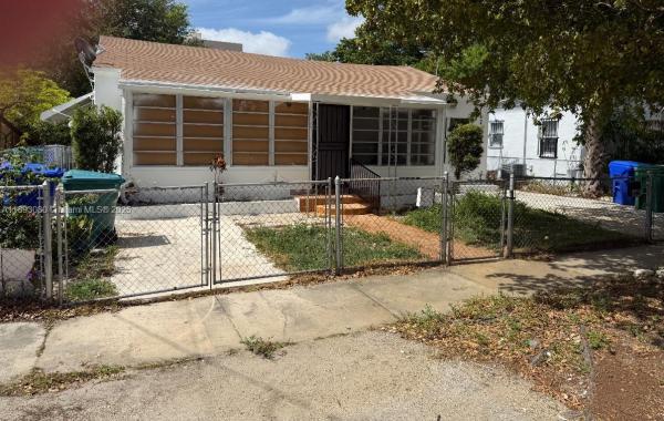 South Allapattah Manor, 1628 NW 15th St, Miami, Florida 33125, image 2