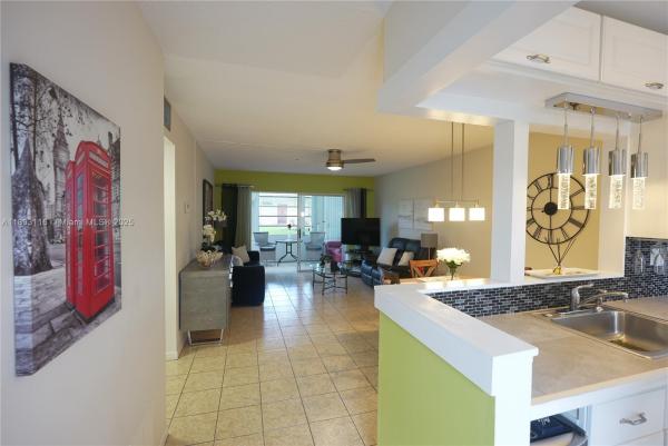 Heather Hall, 4431 NW 16th St H110 #110H, Lauderhill, Florida 33313, image 1