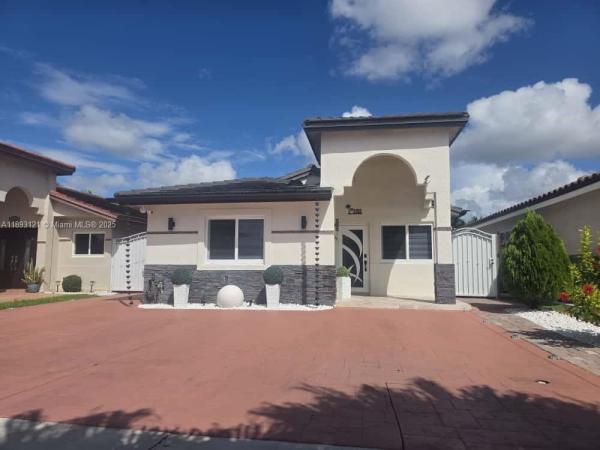 El Prado Country Club, 3155 W 68th Pl, Hialeah, Florida 33018, image 1