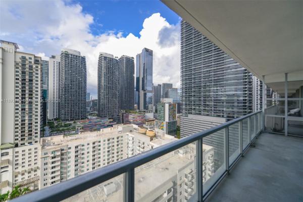 Axis On Brickell North, 1111 SW 1st Ave #2624-N, Miami, Florida 33130, image 2