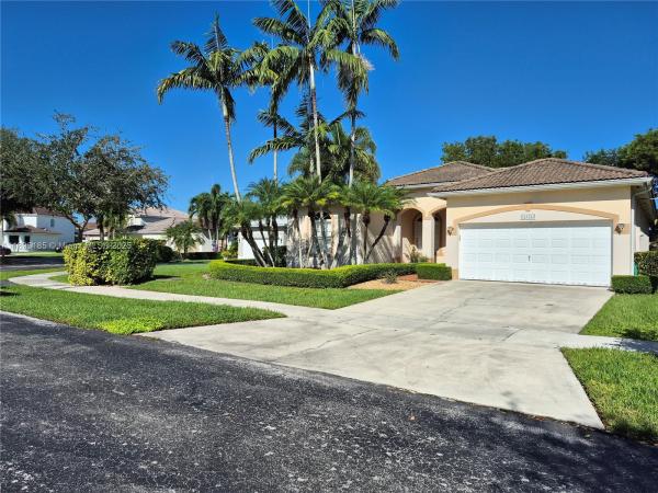 2902 Augusta Dr, Homestead, Florida 33035, image 1