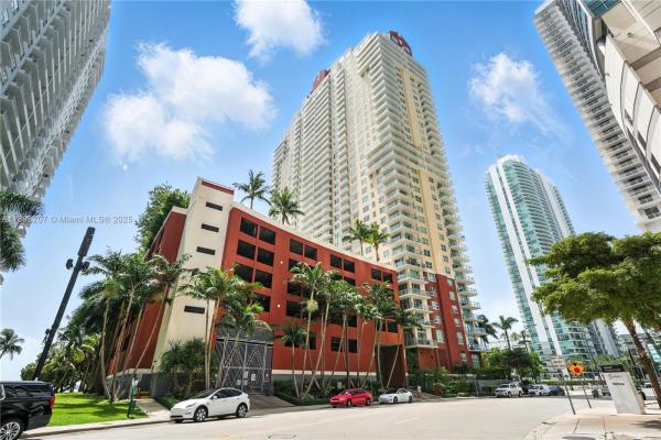 The Mark On Brickell, 1155 Brickell Bay Dr #703, Miami, Florida 33131, image 1