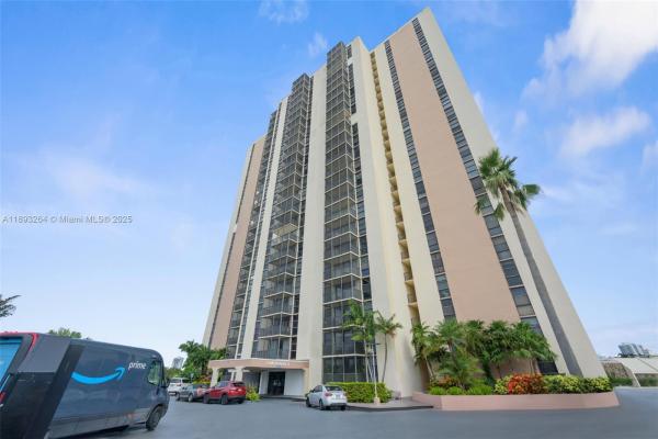 Coronado Towers, 20301 W Country Club Dr #1122, Aventura, Florida 33180, image 1