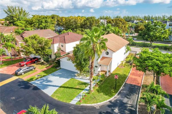 8909 SW 108th Circle Ct, Unincorporated Dade County, Florida 33176, image 1