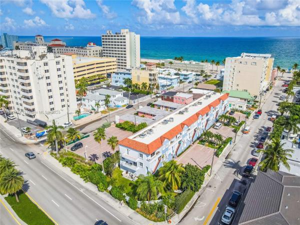 Virginia Beach Resort, 349 Virginia St, Hollywood, Florida 33019, image 1