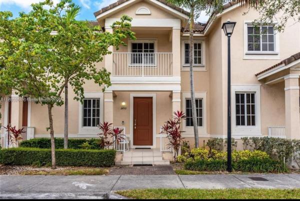 14061 SW 276th St, Unincorporated Dade County, Florida 33032, image 1