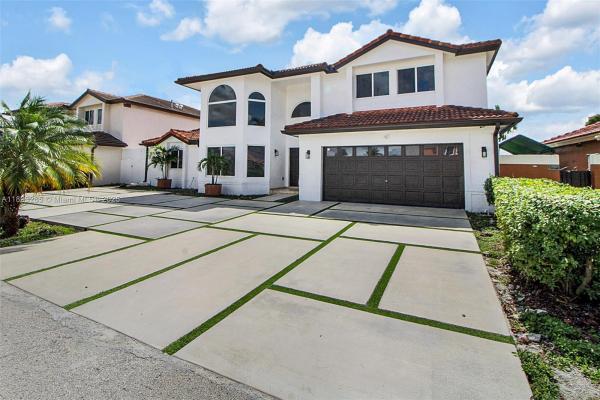 8416 NW 201st St, Hialeah, Florida 33015, image 1