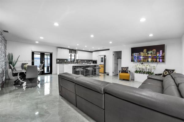Southern Estates, 4020 SW 122nd Ave, Tamiami, Florida 33175, image 2