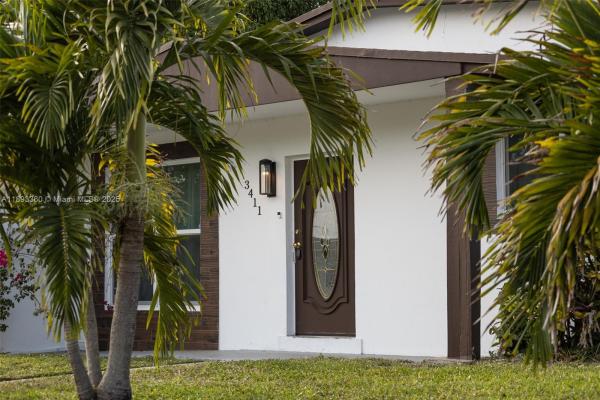 Lake Forest, 3411 SW 36th St, West Park, Florida 33023, image 2