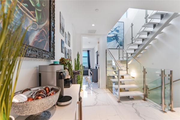Sky360, 259 Shore Ct, Lauderdale By The Sea, Florida 33308, image 2