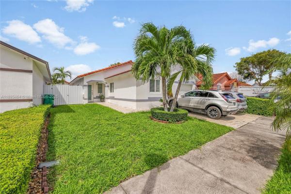 17712 SW 145th Ave, Unincorporated Dade County, Florida 33177, image 1