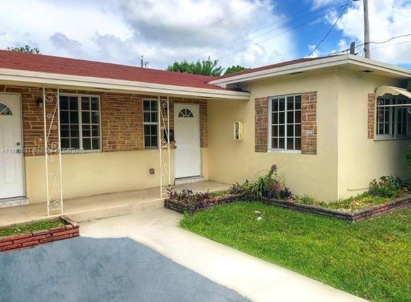 Atlantic Shores Dixie Highway, 800 NE 7th St #1-4, Hallandale Beach, Florida 33009, image 1