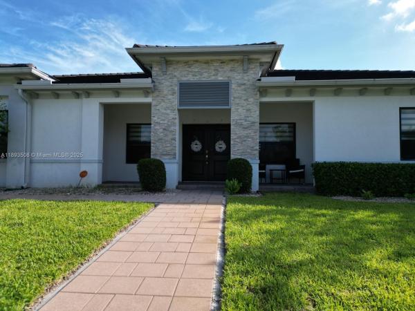 Vilhen Drive Estates, 18964 SW 135th Ave, Three Lakes, Florida 33177, image 2