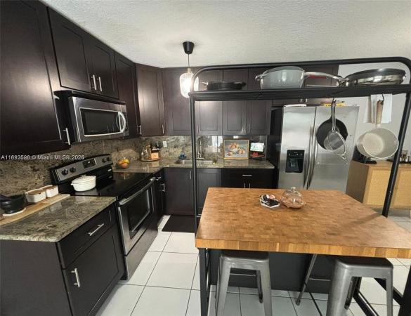 Cypress Village, 7208 Fairway Dr #I17, Miami Lakes, Florida 33014, image 1