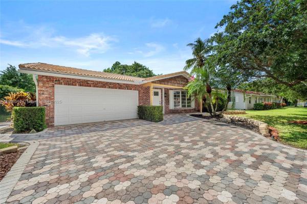 Forest Hills South, 9064 NW 23rd Pl, Coral Springs, Florida 33065, image 2