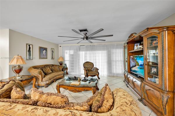 Sierra Mirada, 311 NW 201st St, Miami Gardens, Florida 33169, image 2