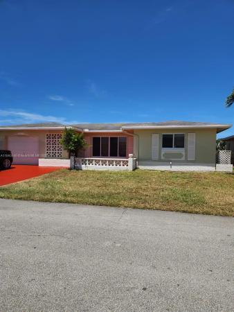 Mainlands Of Tamarac Lakes, 6807 NW 58th Ct #6807, Tamarac, Florida 33321, image 1
