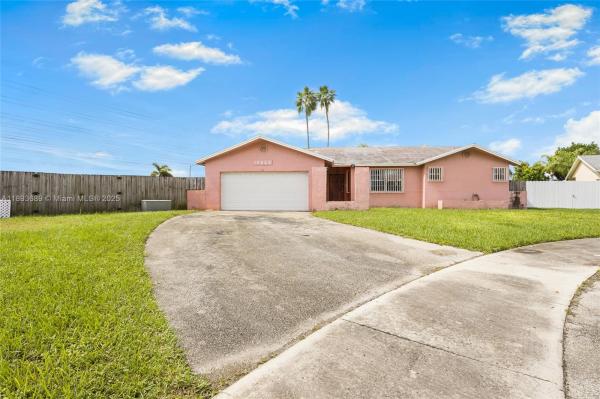 12424 SW 259th Ter, Unincorporated Dade County, Florida 33032, image 1