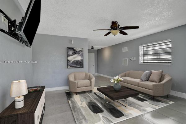 Tamarac Lakes, 4577 NW 16th Ter, Tamarac, Florida 33309, image 3
