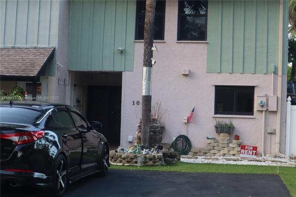 7901 NW 33rd St #10, Davie, Florida 33024, image 1