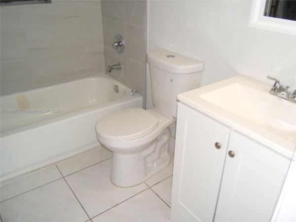 9022 SW 123rd Ct #O204, Unincorporated Dade County, Florida 33186, image 1