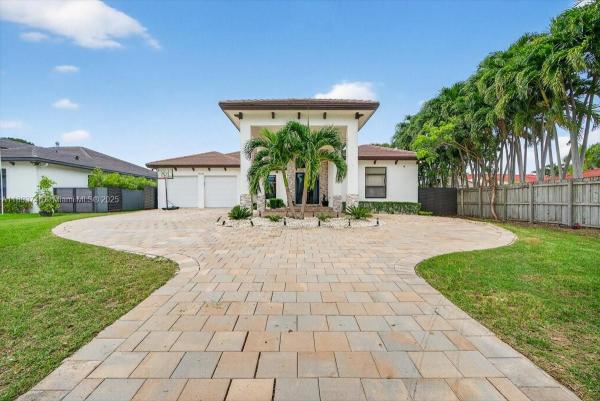 Marlin Estates, 19200 Belview Dr, Cutler Bay, Florida 33157, image 1