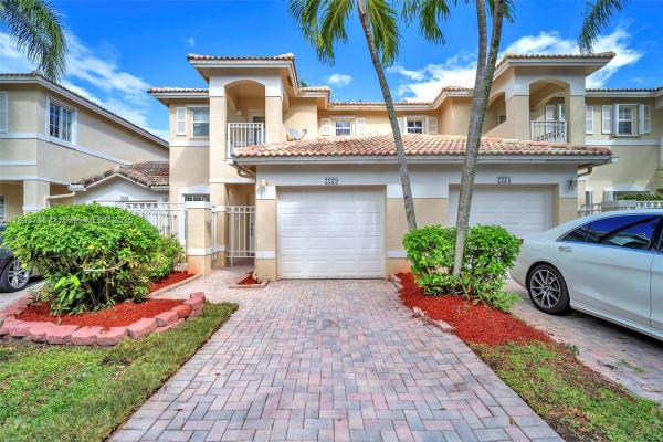 The Landings At Pembroke Isles, 2279 NW 170th Ave, Pembroke Pines, Florida 33028, image 1