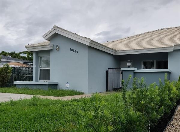 10169 SW 171st St, Unincorporated Dade County, Florida 33157, image 1