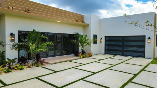 17336 SW 287 St, Unincorporated Dade County, Florida 33030, image 1