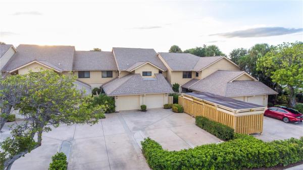 Waterbend At Jonathan's Landing, 17081 Waterbend Dr #227, Jupiter, Florida 33477, image 2