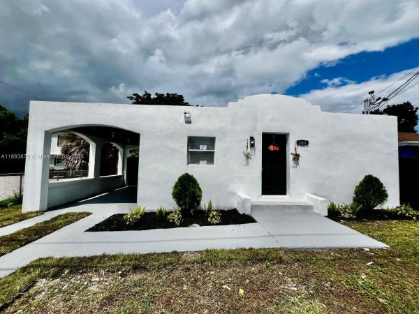 Fairhaven Gardens, 1601 NW 50th St, Miami, Florida 33142, image 1