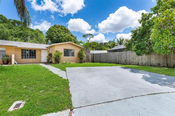 Sandalfoot Estates, 22123 SW 62nd Ct, Boca Raton, Florida 33428, image 3