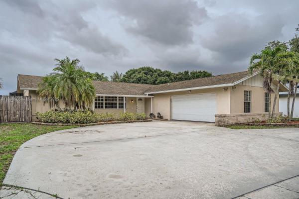 Palm Beach Gardens No HOA, 9802 N Military Trl, Palm Beach Gardens, Florida 33410, image 1