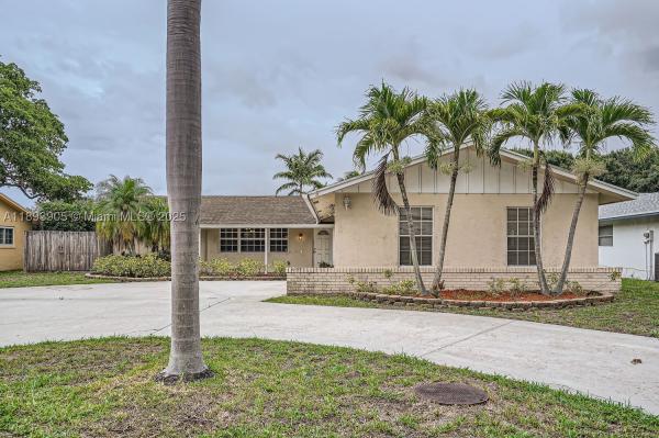 Palm Beach Gardens No HOA, 9802 N Military Trl, Palm Beach Gardens, Florida 33410, image 1