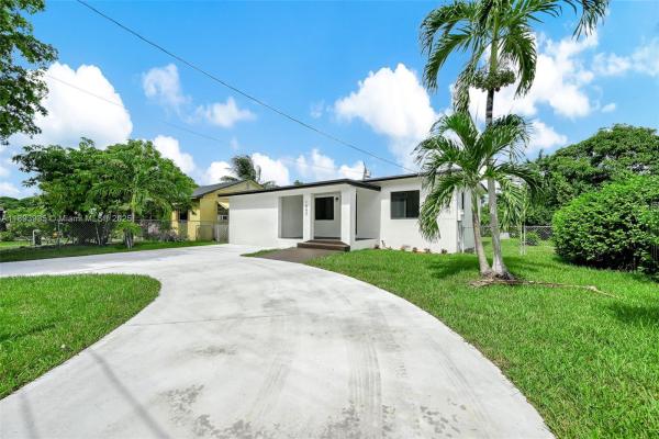 1847 NW 82nd St, Unincorporated Dade County, Florida 33147, image 1