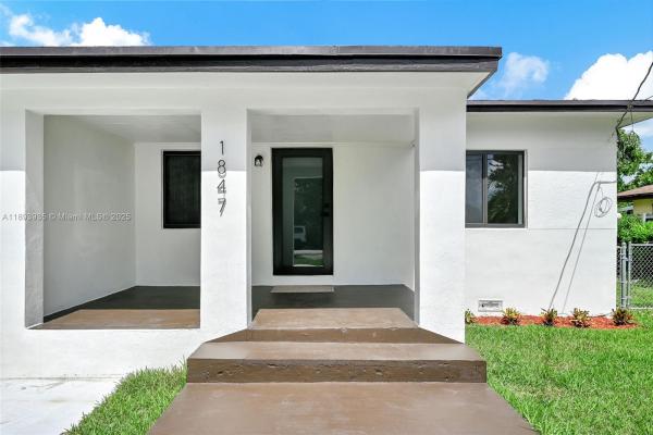 West Little River No HOA, 1847 NW 82nd St, West Little River, Florida 33147, image 2