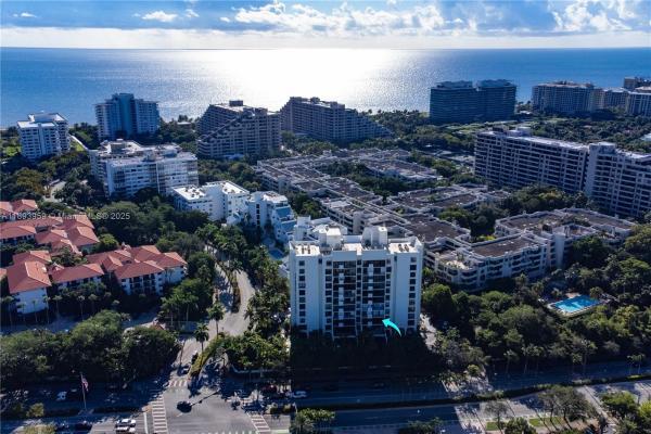 The Palms Of Key Biscayne, 77 Crandon Blvd #3C, Key Biscayne, Florida 33149, image 1