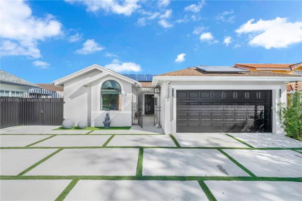 Westwind Lakes, 15555 SW 57th Ter, Kendall West, Florida 33193, image 2