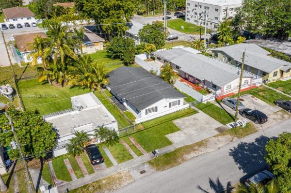 1371 NE 110th Ter, Unincorporated Dade County, Florida 33161, image 3